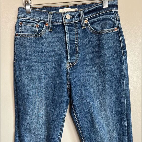 Levi’s Strauss wedgie straight button fly jeans size 27 distressed mid wash boho - Picture 11 of 12